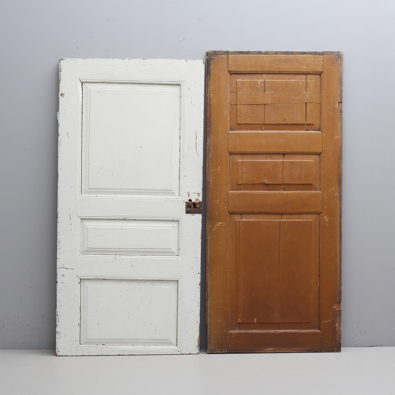 SPEGELDÖRRAR, 2 st, trä, 1900-tal.
