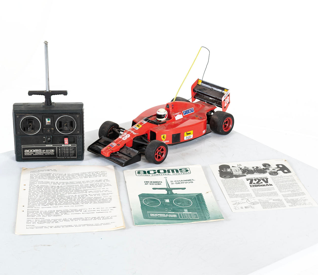 R/C MODEL CAR, with controller, F1, Kyosho.