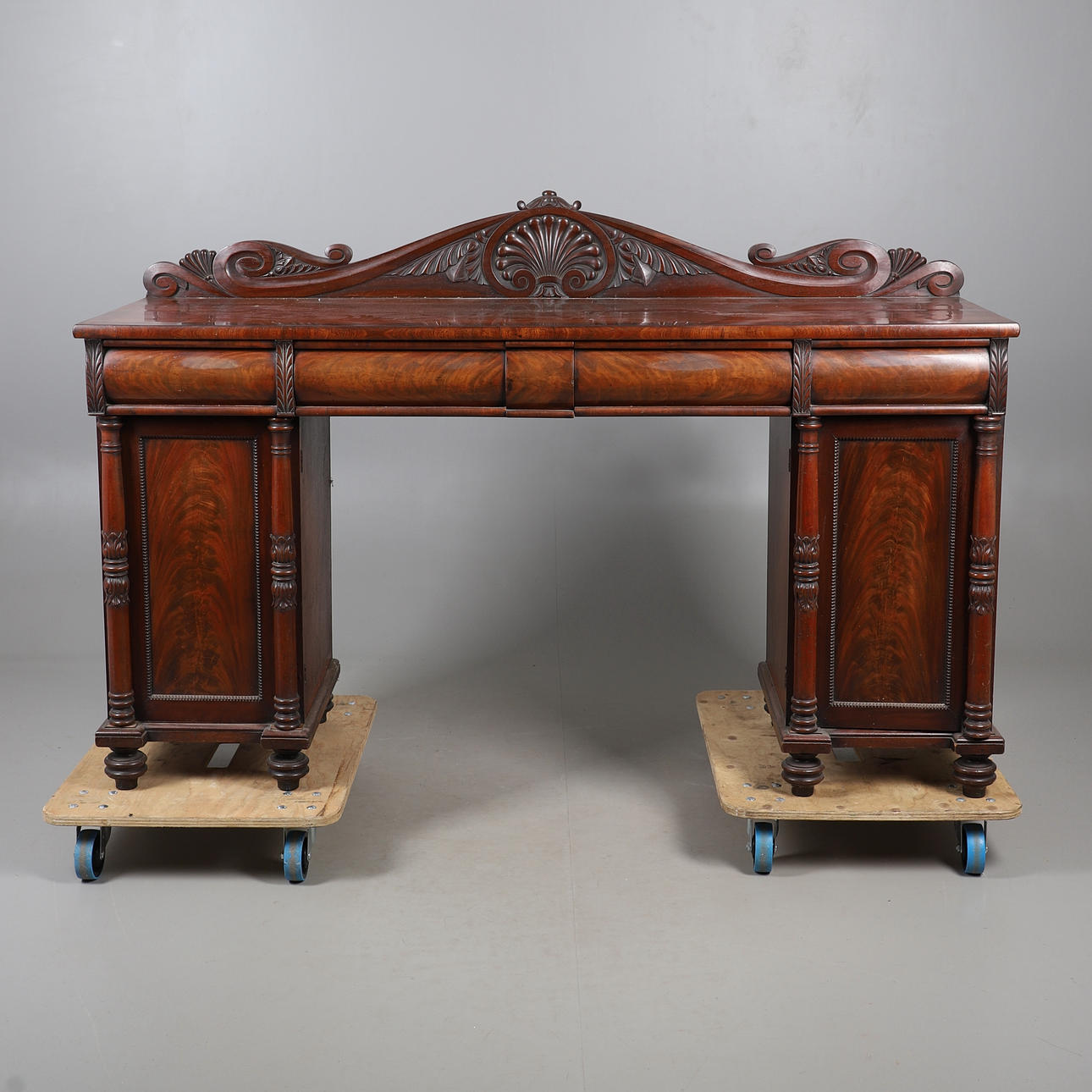 LARGE 19THC MAHOGANY PEDESTAL SIDEBOARD.
