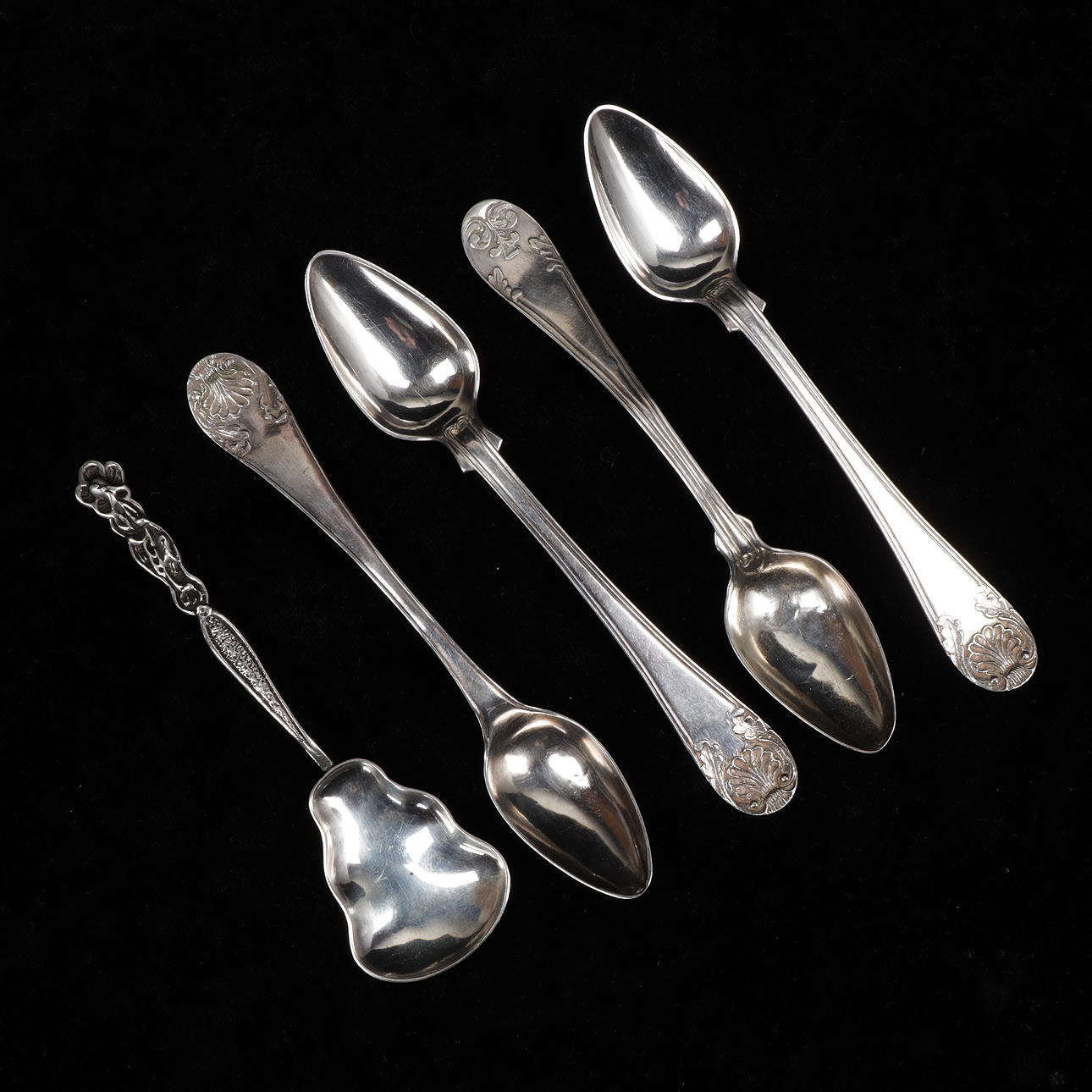 SKEDAR, 5 st, silver, vikt 64 gram.