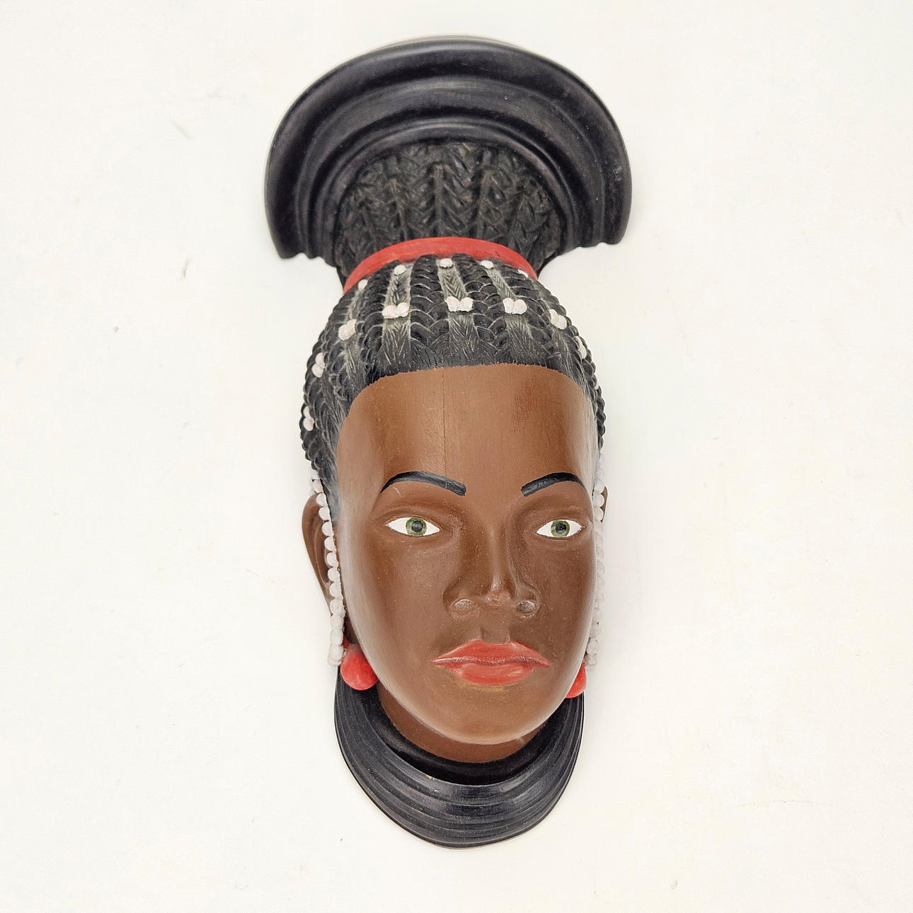 OIDENTIFIERAD KONSTNÄR. Wall face, painted wood, signed WS, and dated 1959.