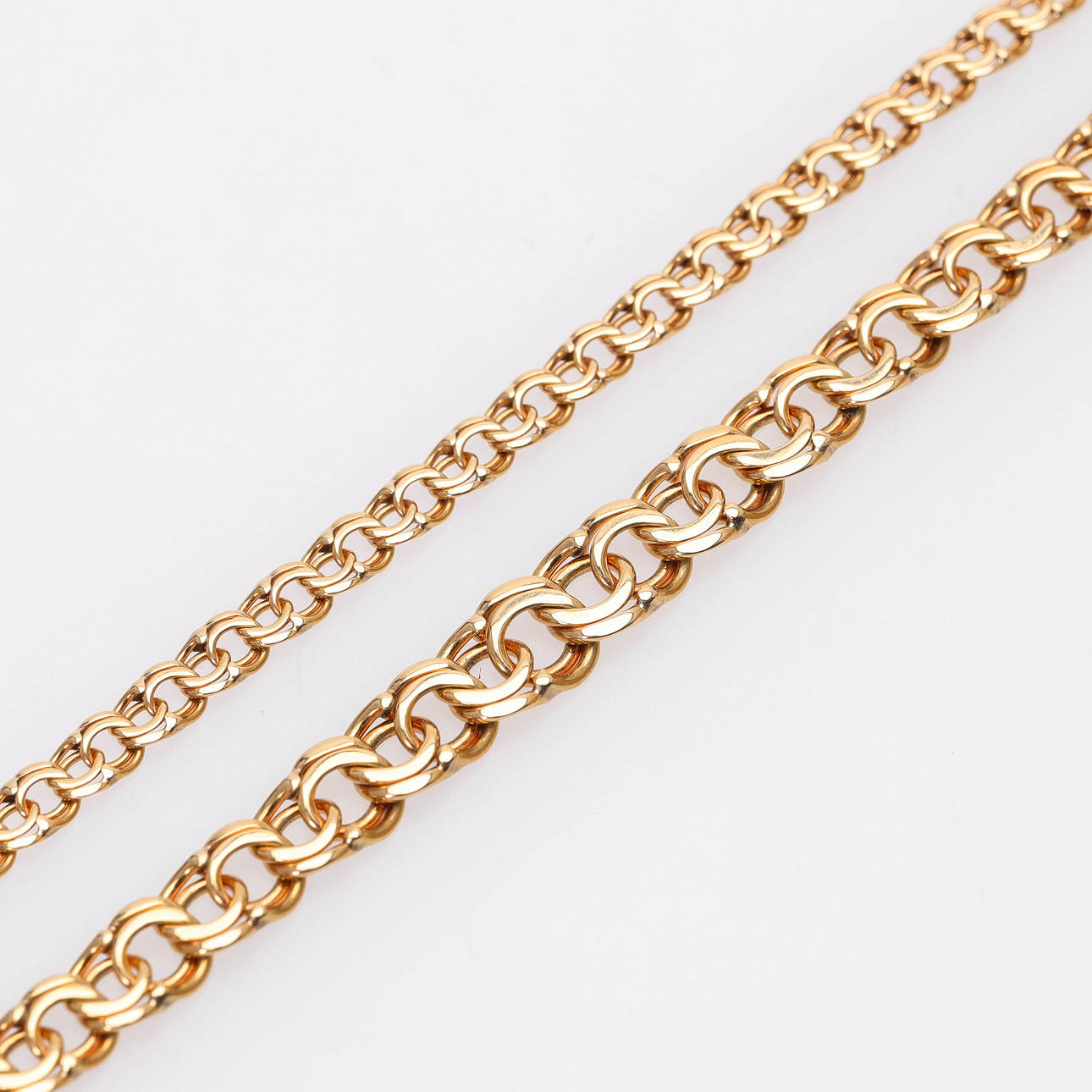 COLLIER, 18 k guld, doserad bismarcklänk.