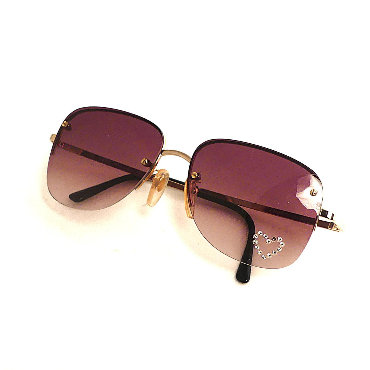 SUNGLASSES, Stella McCartney, for Chloé.