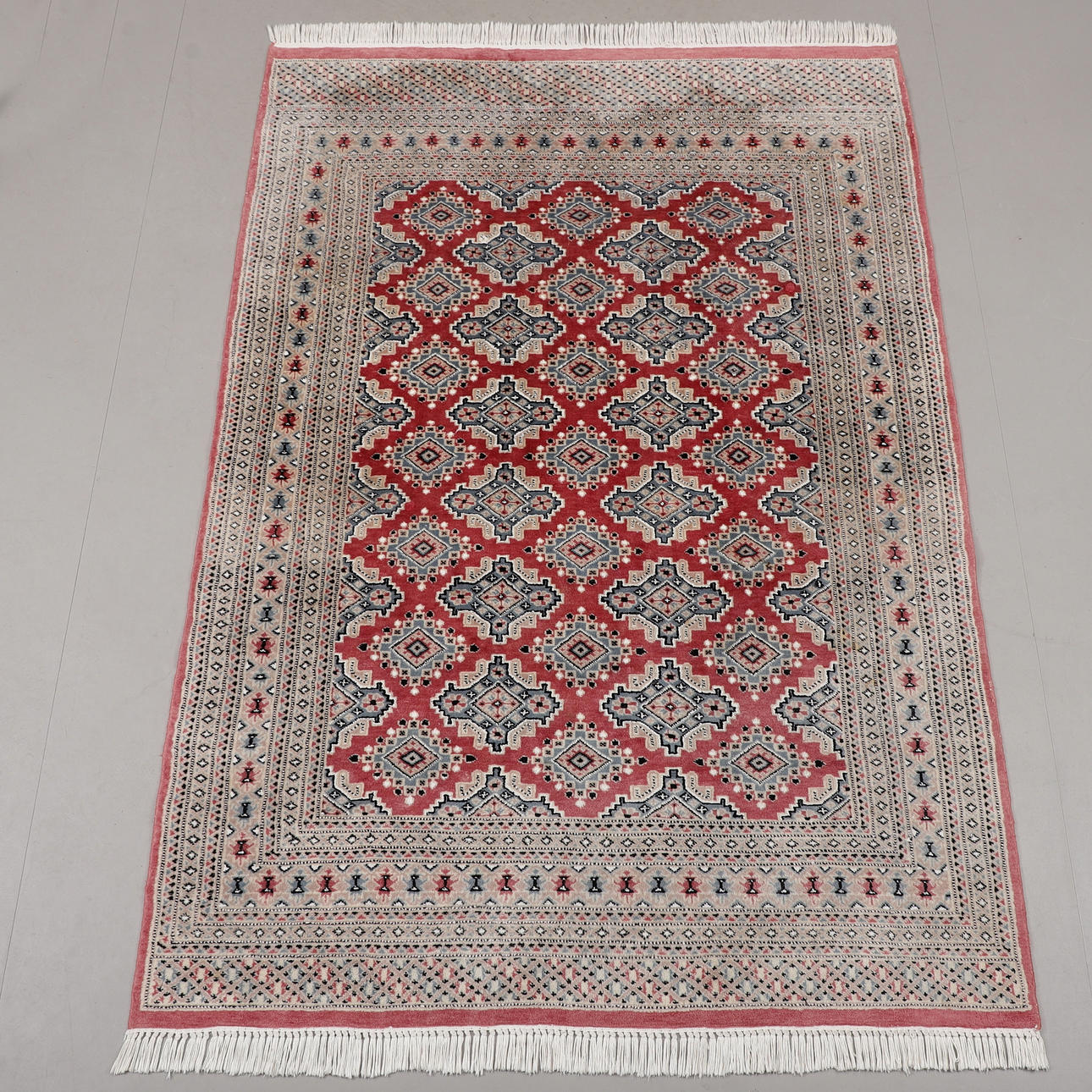 A CARPET, oriental, 240 x 160 cm.