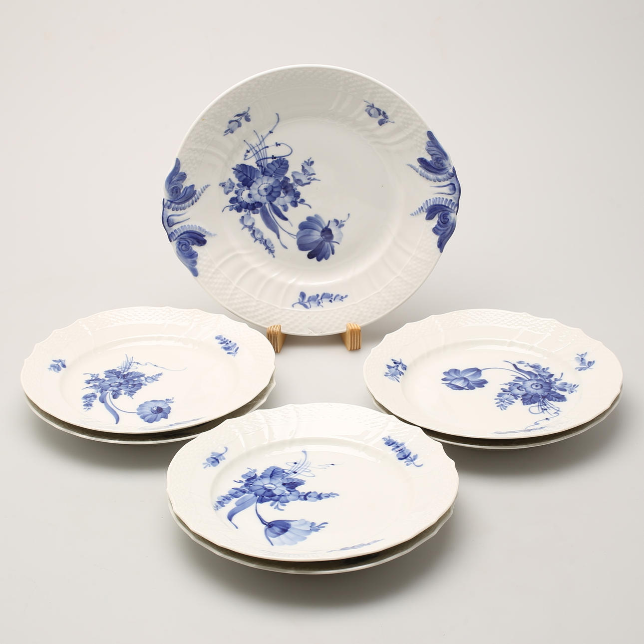 TALLRIKAR, 6 st. KAKFAT. Porslin, Blå blomst, Royal Copenhagen.