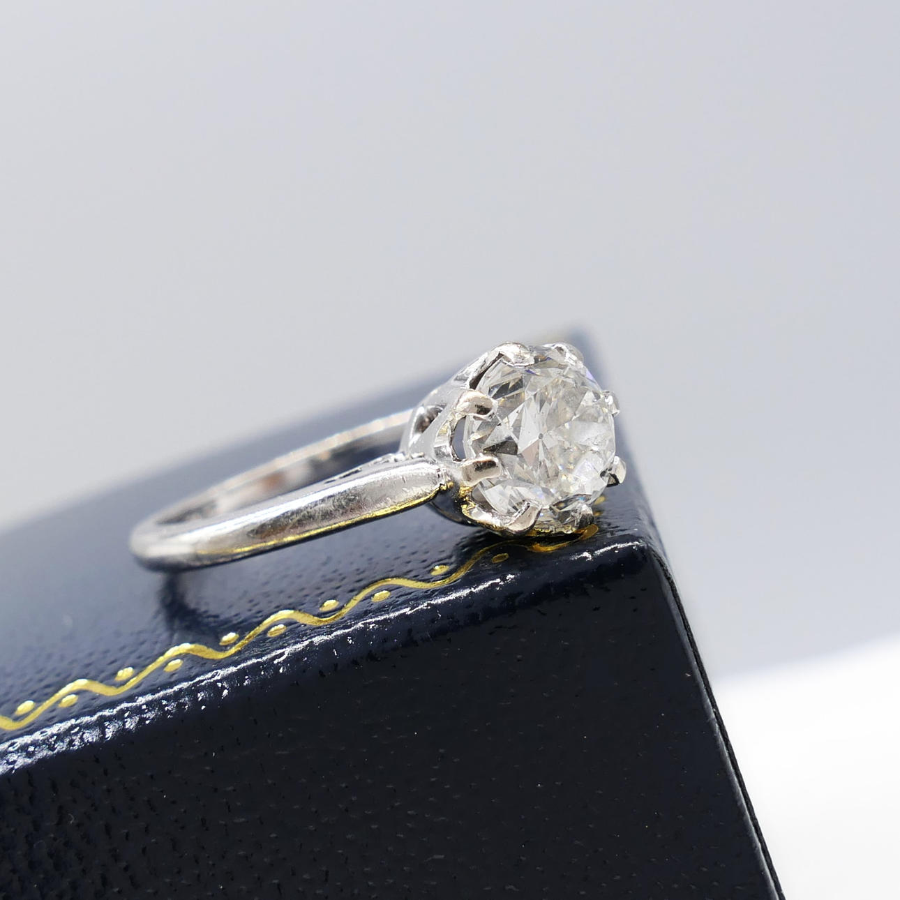 1.00CT OLD CUT DIAMOND solitaire ring.