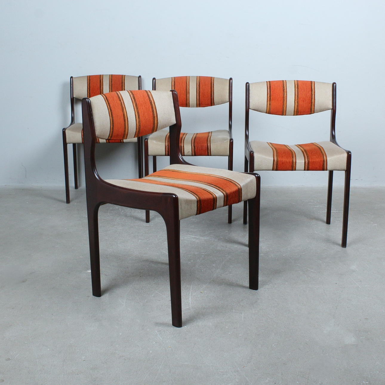 Four dining room chairs from the 1970s, Germany.