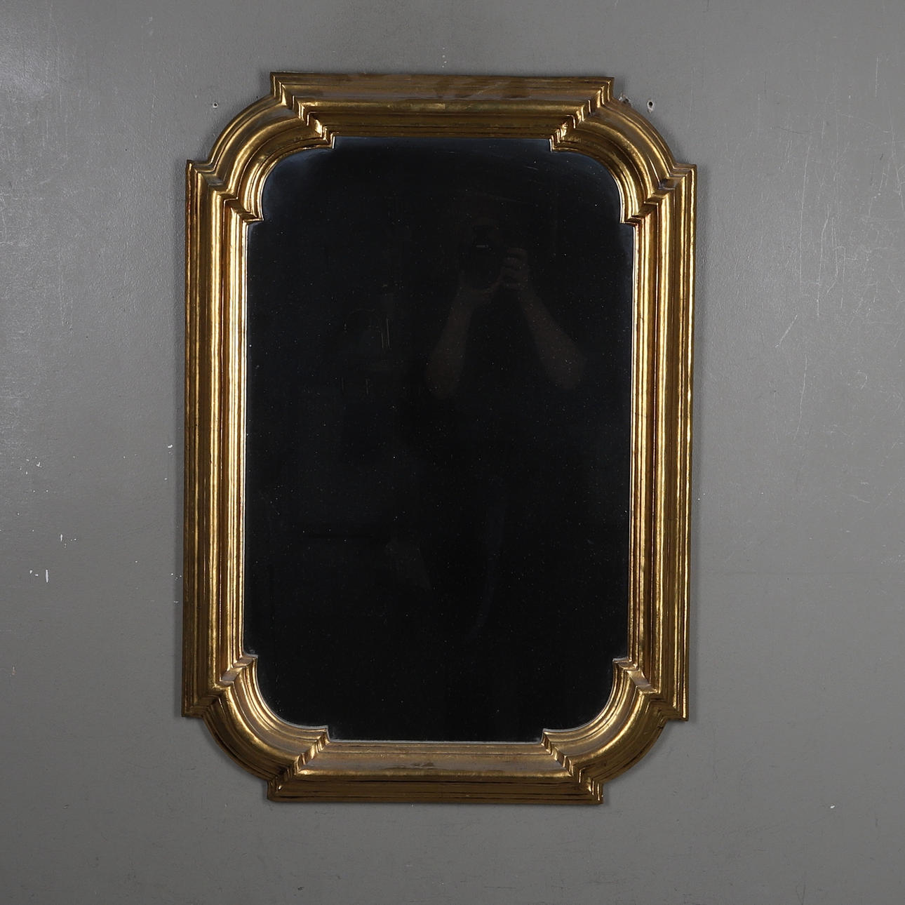 MIRROR, contemporary.