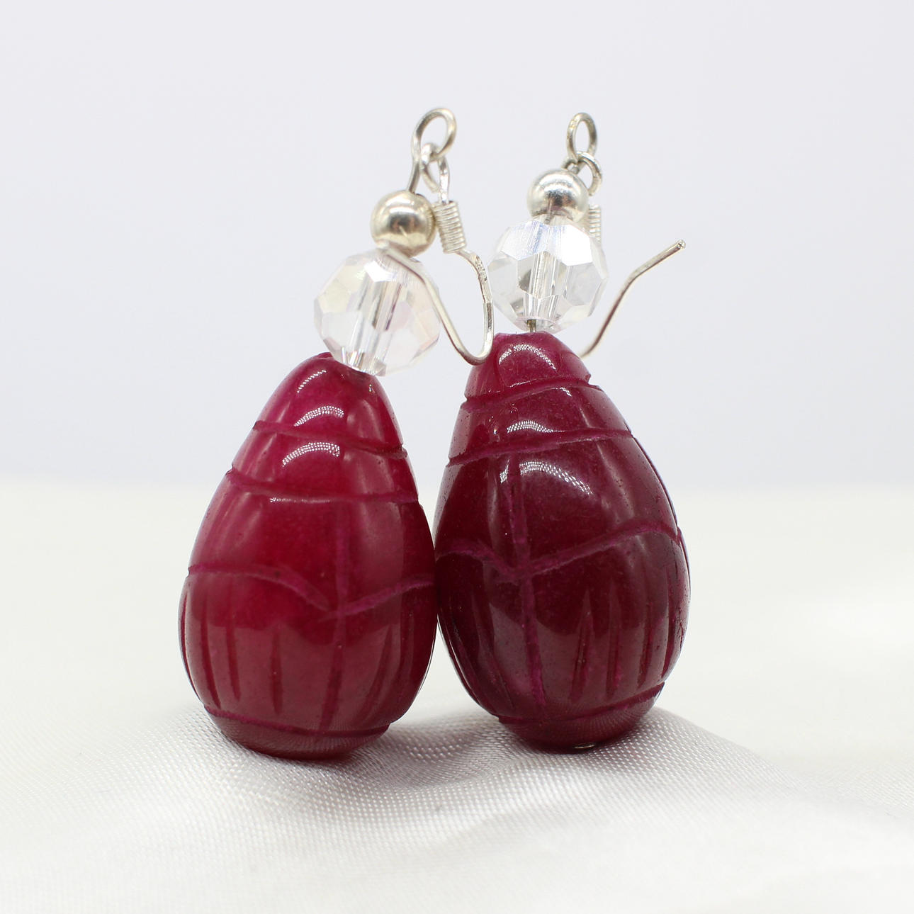 RUBY DROP EARRINGS.