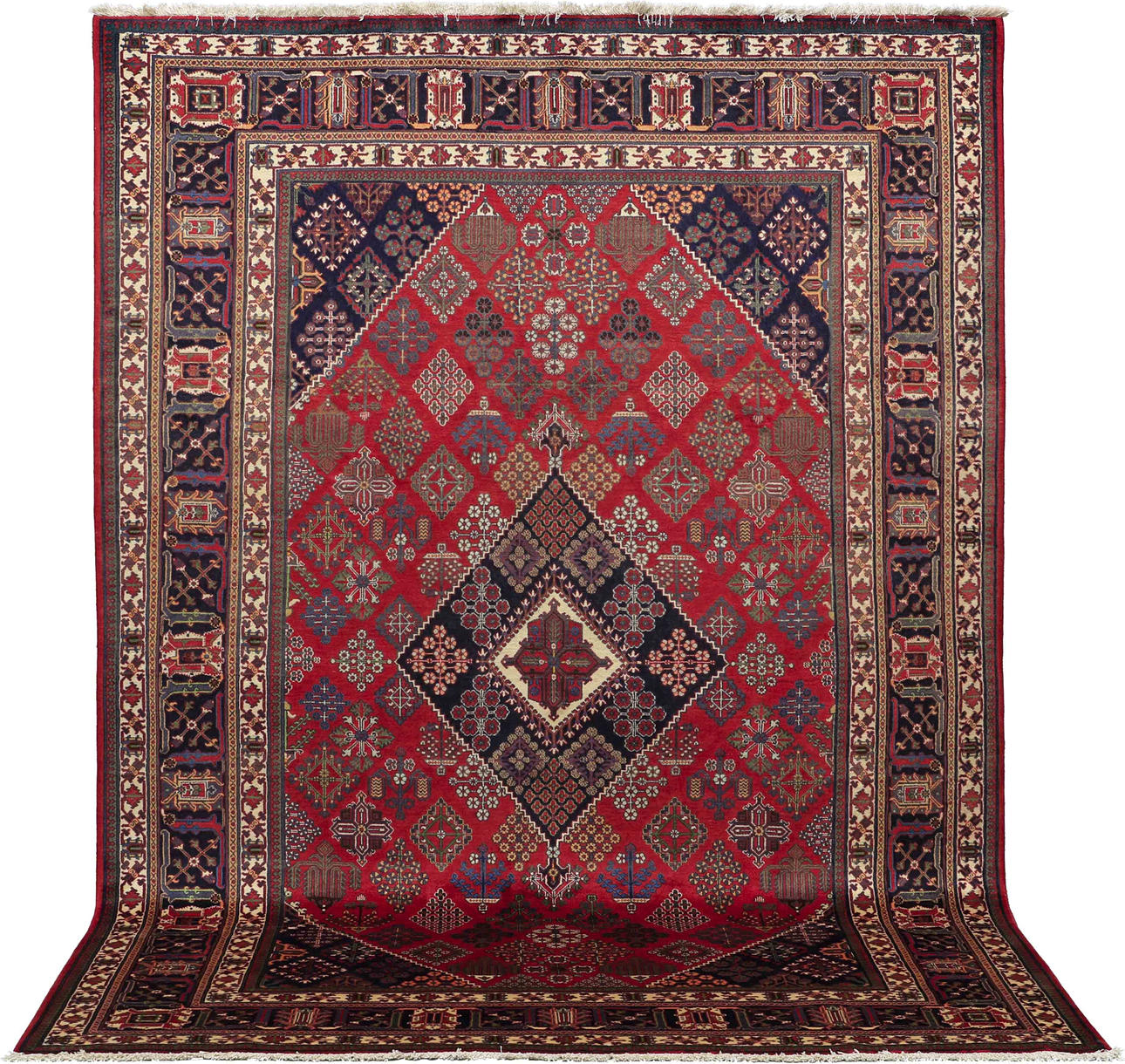 MATTA, persisk, joshaghan, 330 x 230 cm.