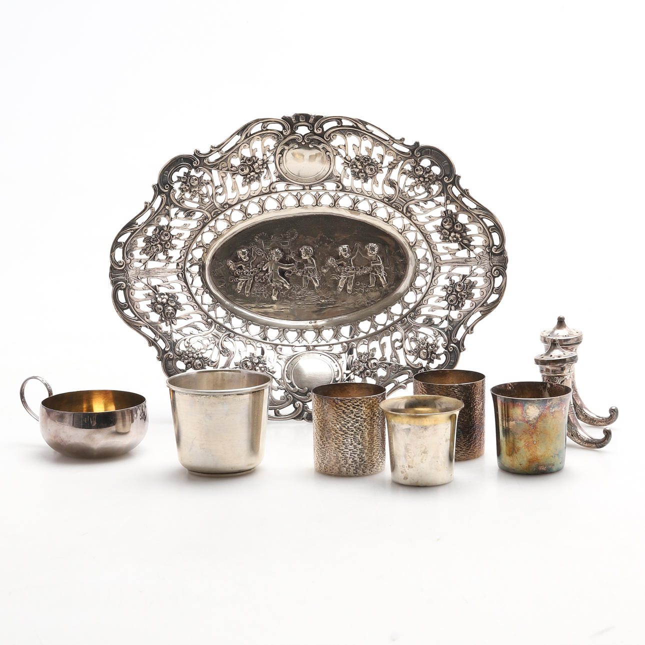 PARTI SILVERFÖREMÅL, 9 delar, bl a Sverige 1900-tal.