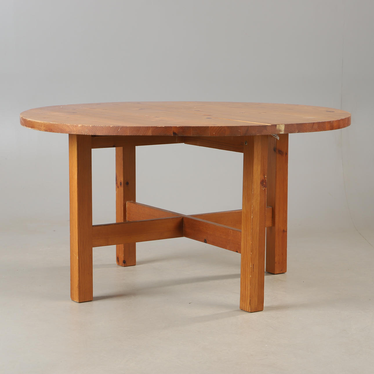 A 1970s IKEA 'Nordic' dining table.