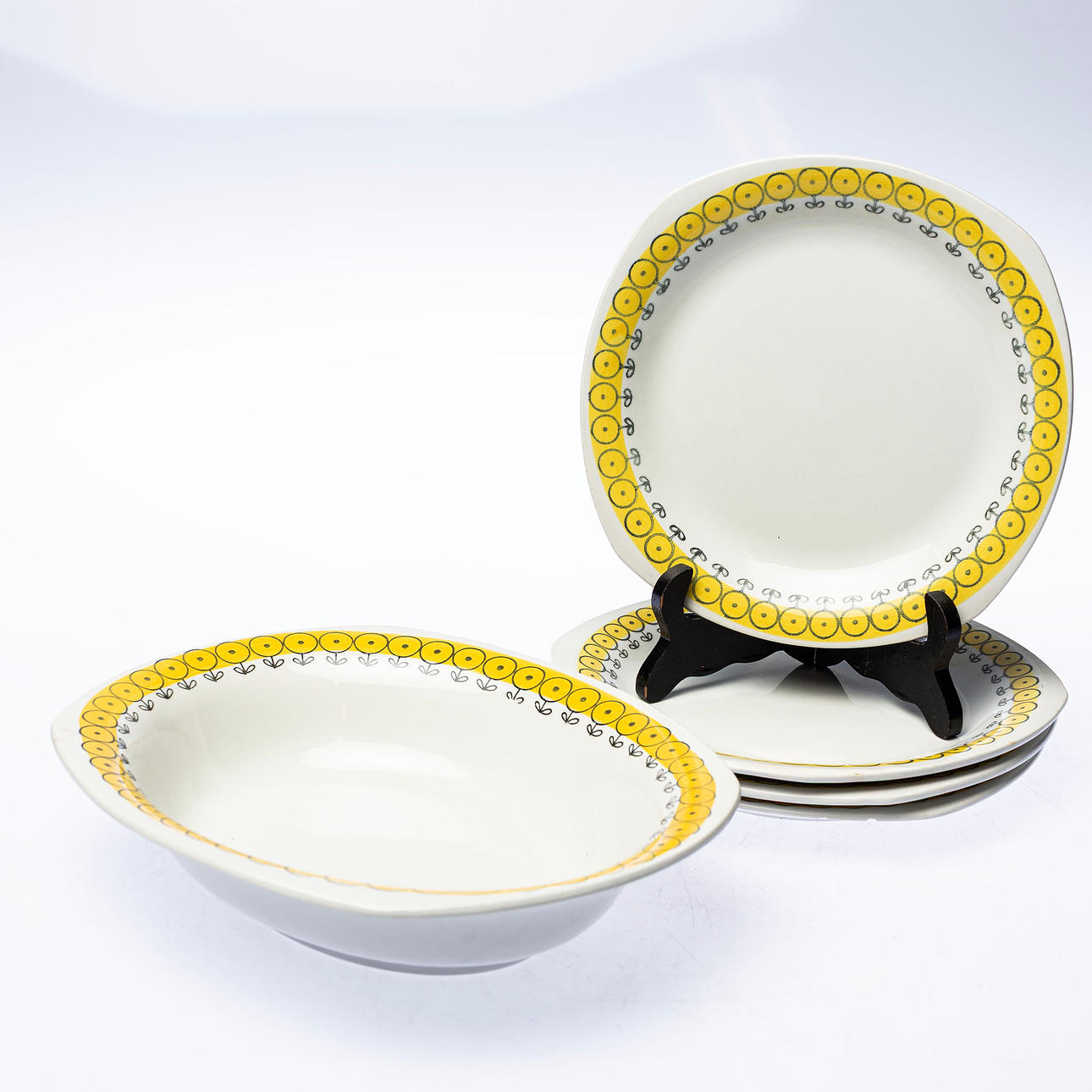 BERIT TERNELL. Servisdelar, 5st, "Furuvik", Upsala-Ekeby / Gefle.