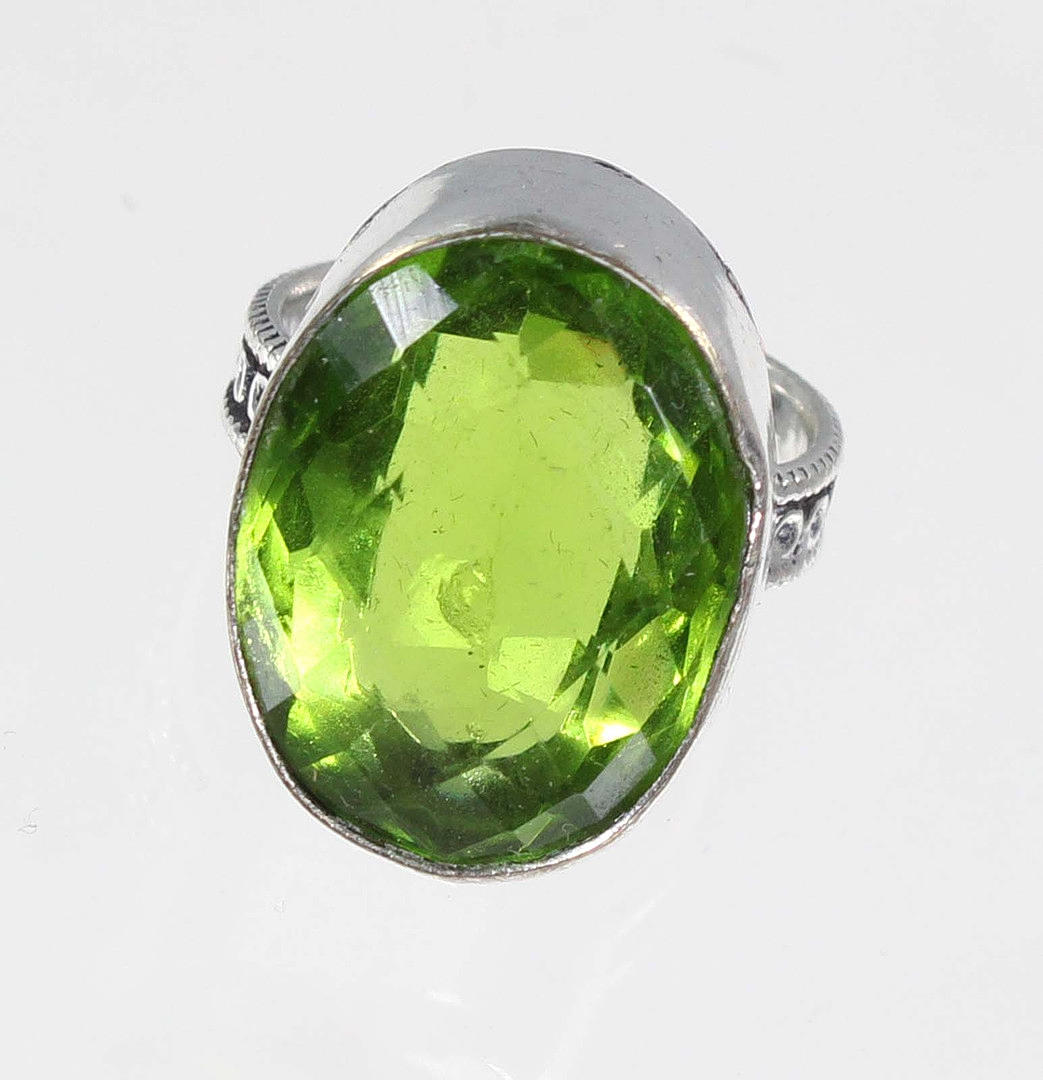 PERIDOT RING, SILVER 925.