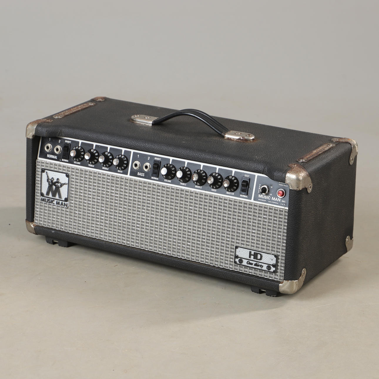 AMPLIFIER, Music man, One thirty.