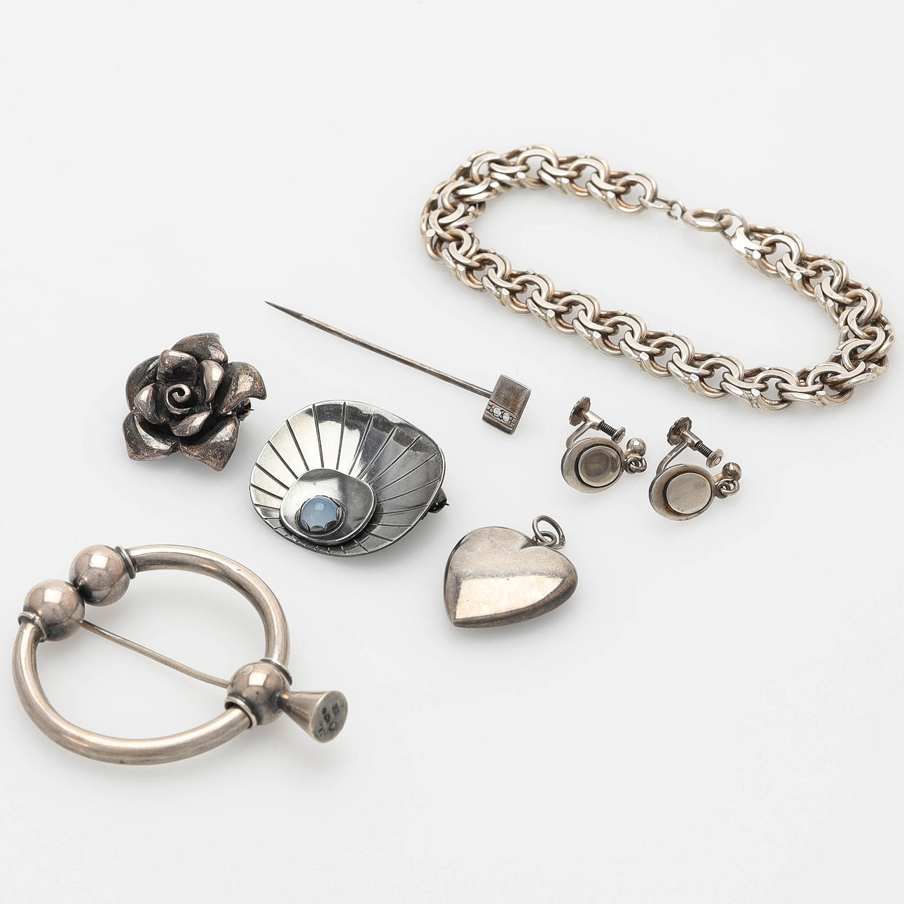 COLLECTION JEWELRY, 7 pieces, silver.