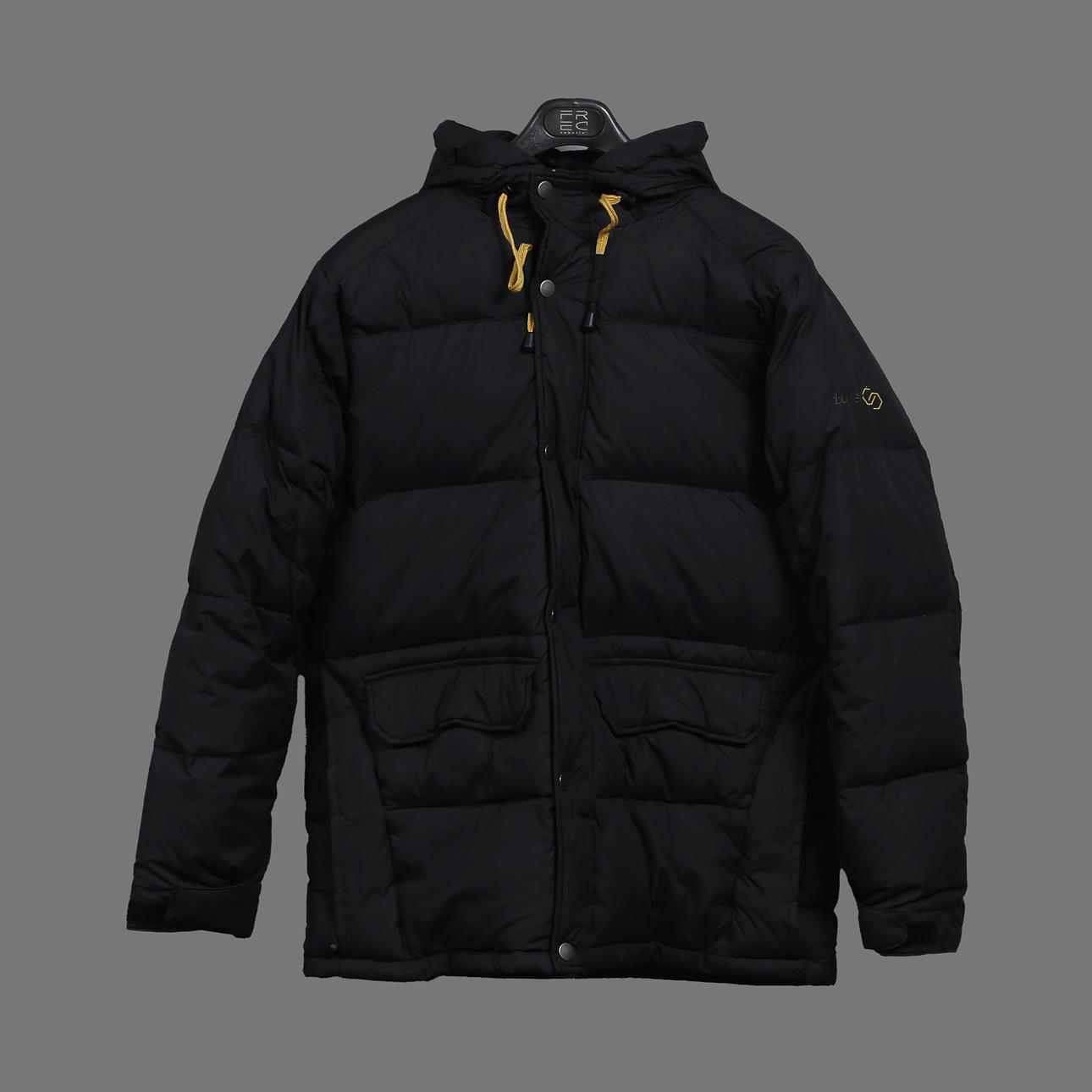 DOWN JACKET, TUXER, SIZE M.