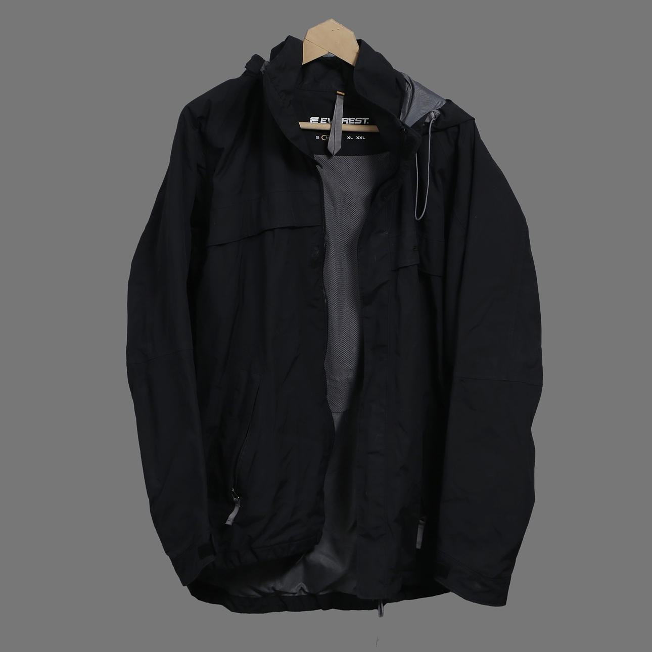 BLACK JACKET, EVEREST, SIZE M.