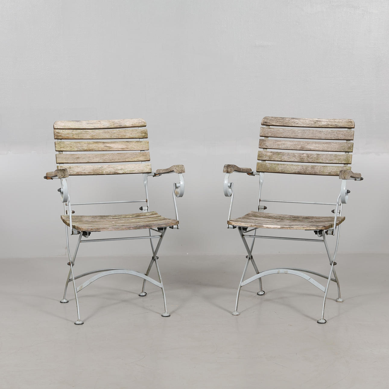 GARDEN CHAIRS with frame, 1 pair, folding.