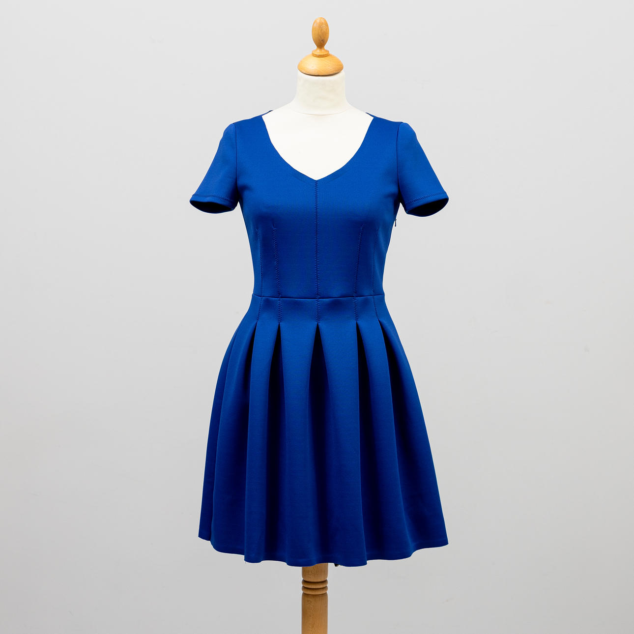 MAXMARA. Klänning, fransk storlek 38.