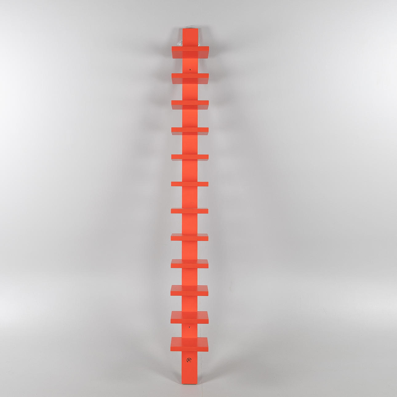 JOHN KANDELL. SHELF, “Pilaster, Källemo.