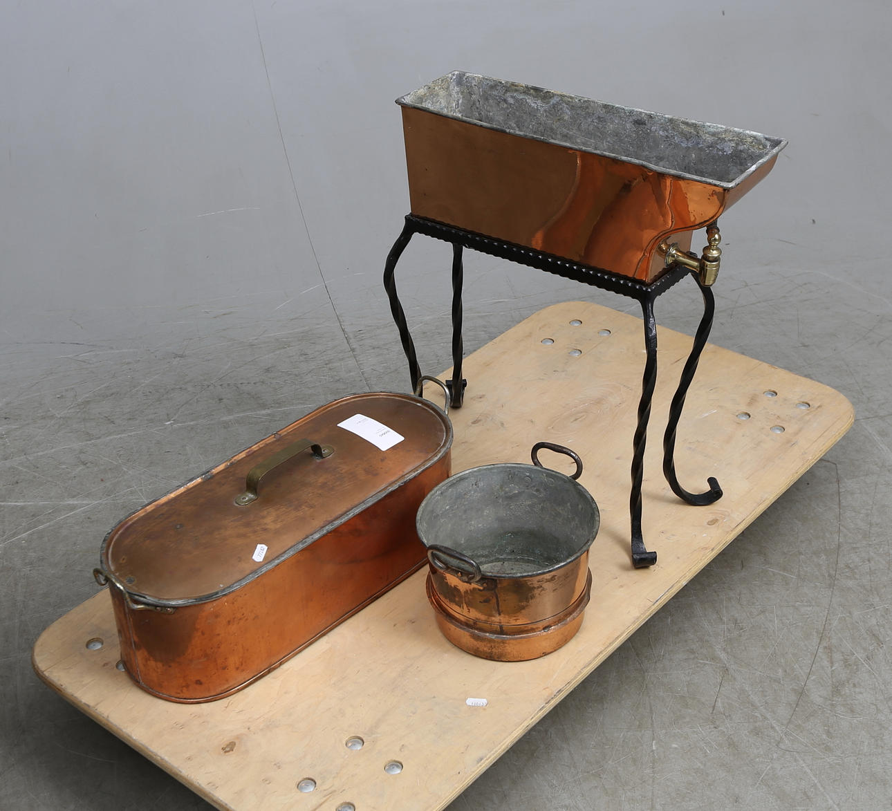 KOPPARFÖREMÅL, 3 delar.