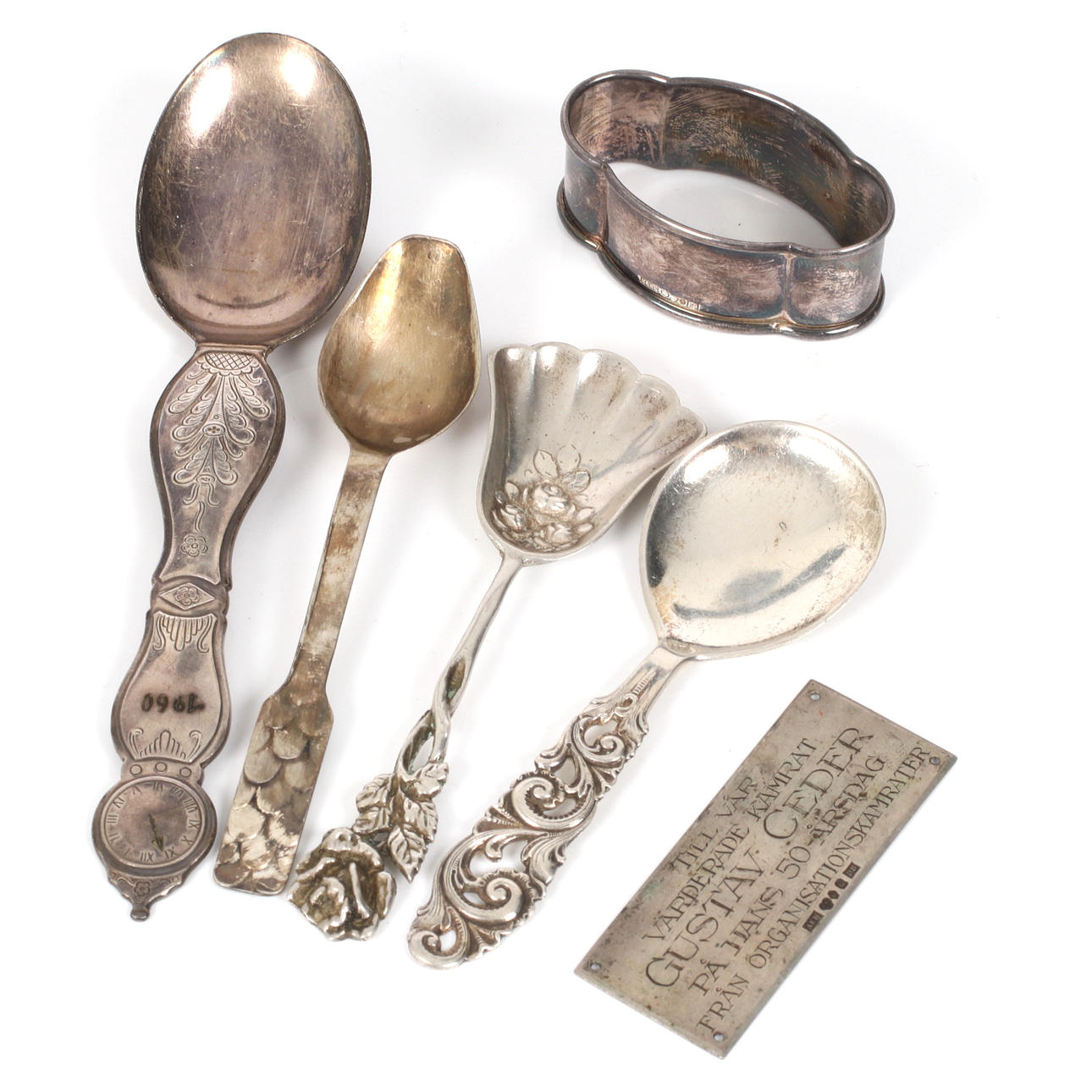 SILVER OBJECTS, 6 pieces, including spoons, 102 grams.