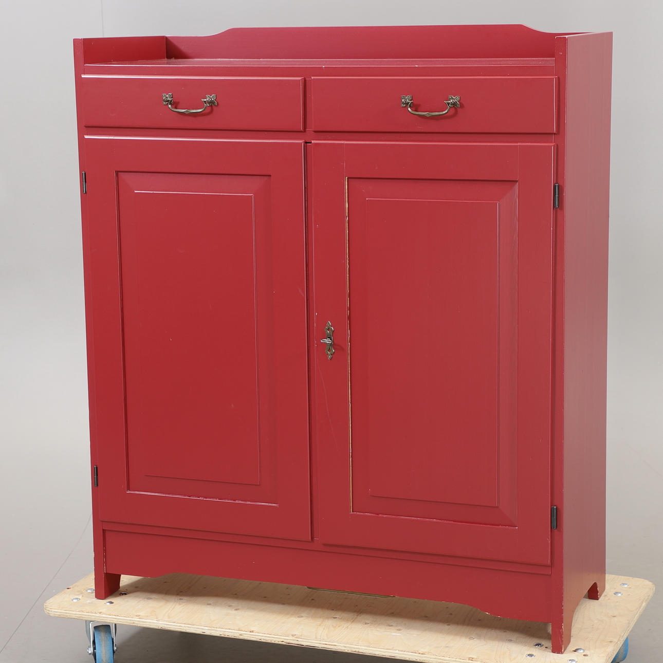 A pine sideboard, 1900/2000s.