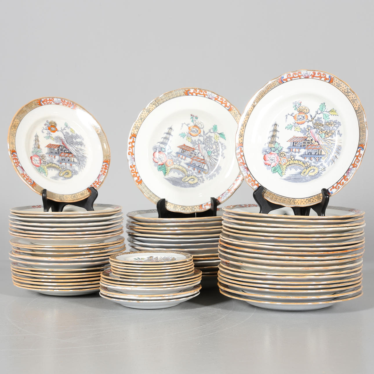 TALLRIKAR, 69 stycken, "Japan", Rörstrand.