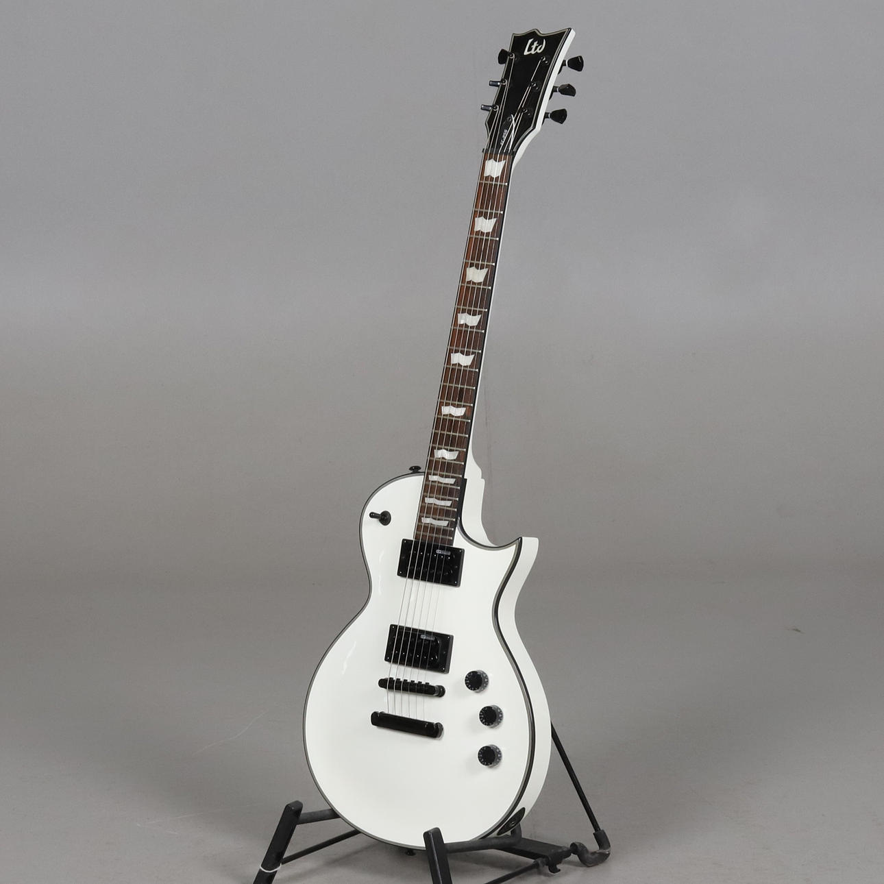 Electric guitar, ESP Ltd EC-256.