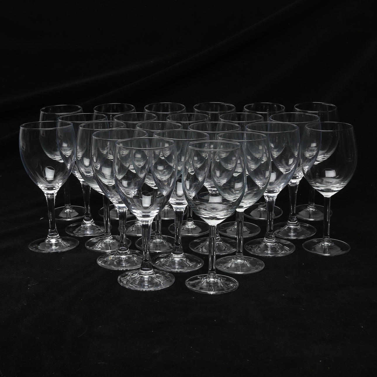 WINE GLASSES, 22 pcs.