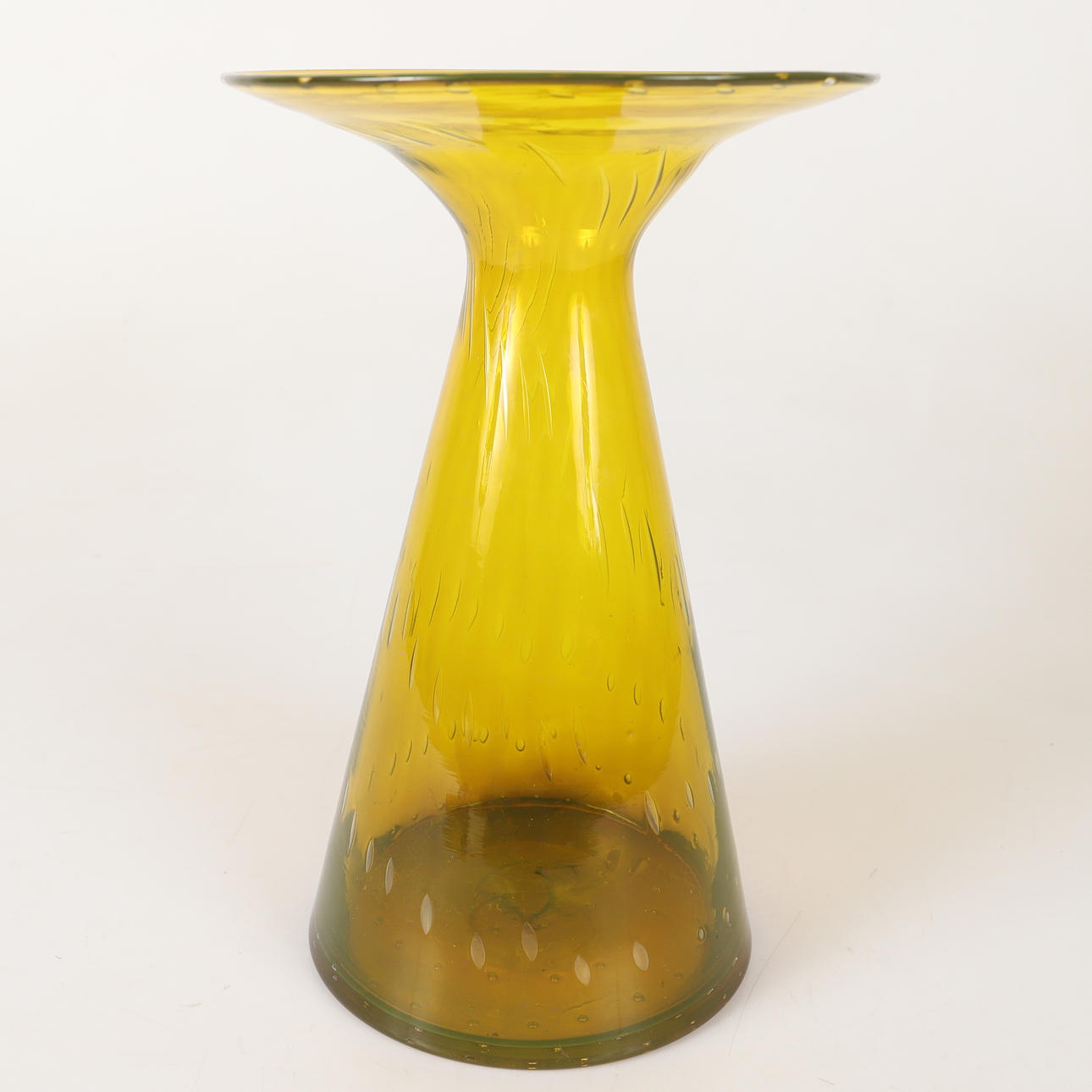 VAS, glas med luftbubblor, okänd tillverkare.