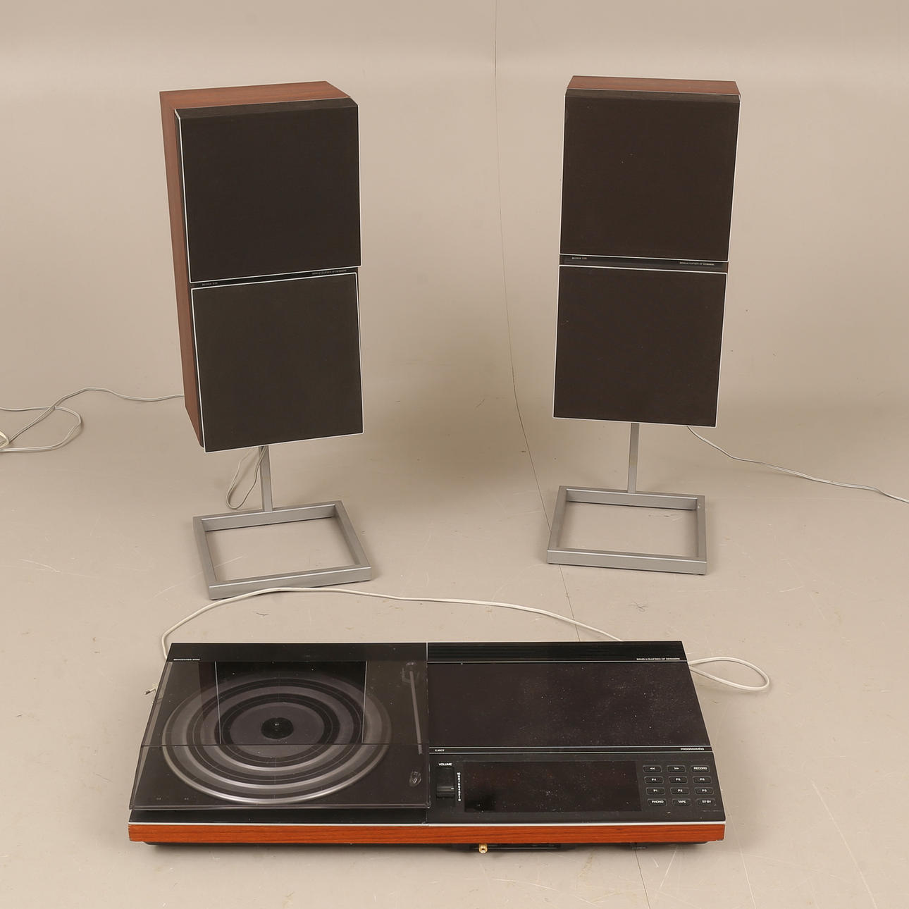 BANG & OLUFSEN. Music facility Beocenter 5000.