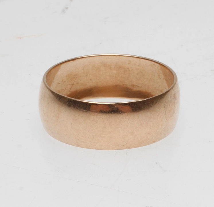 RING, 14k guld, vikt ca 4.3 gr.