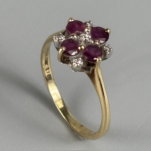 9CT RUBY AND DIAMOND RING.