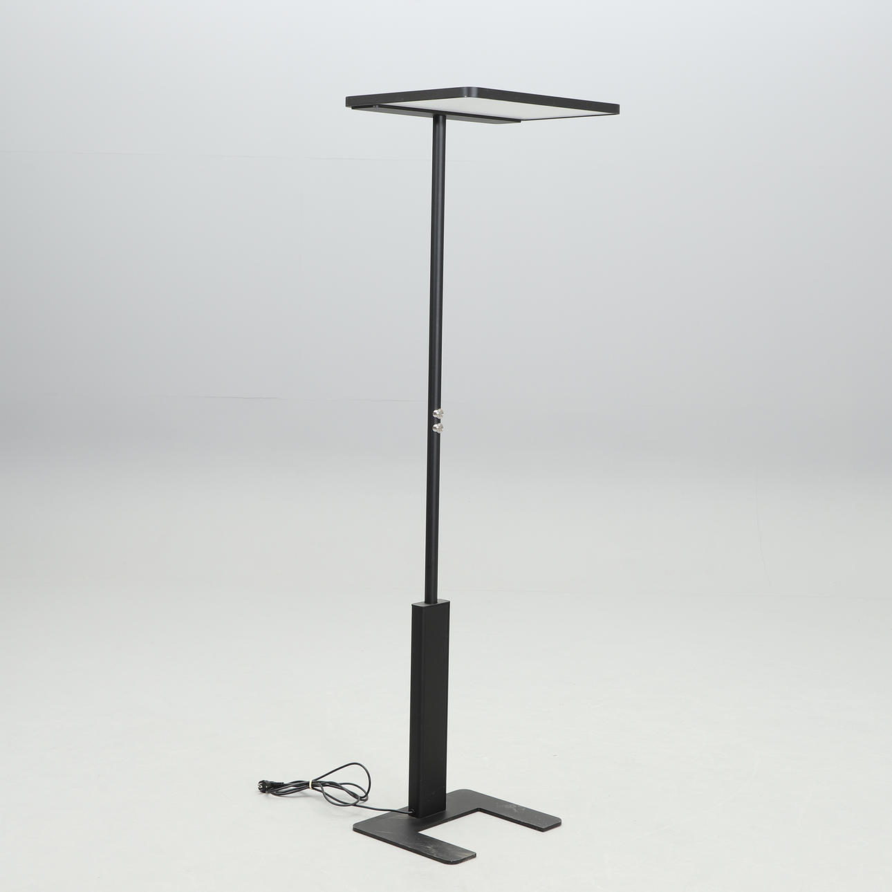 FLOOR LAMP, LINEA-F, Glamox.