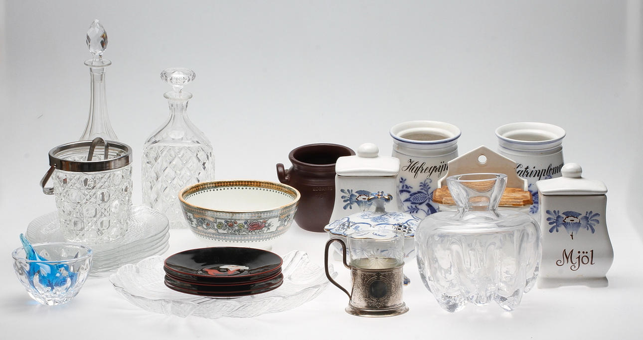 GLAS OCH KERAMIK, 1900-tal.