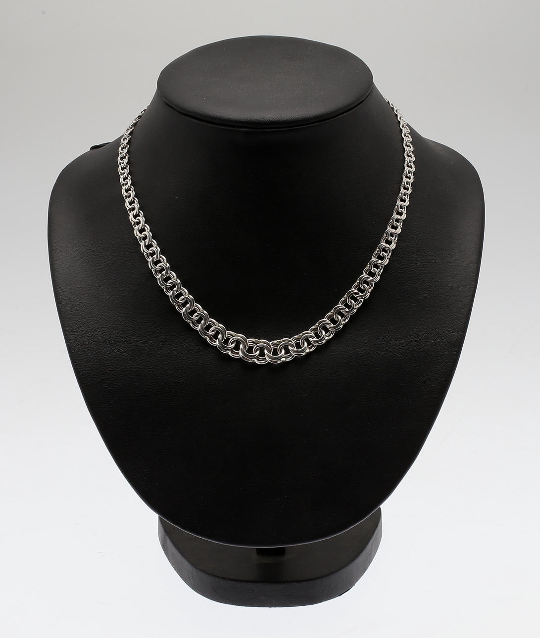 HALSBAND BISMARCK sterling silver. Totalvikt ca 21,1 g.