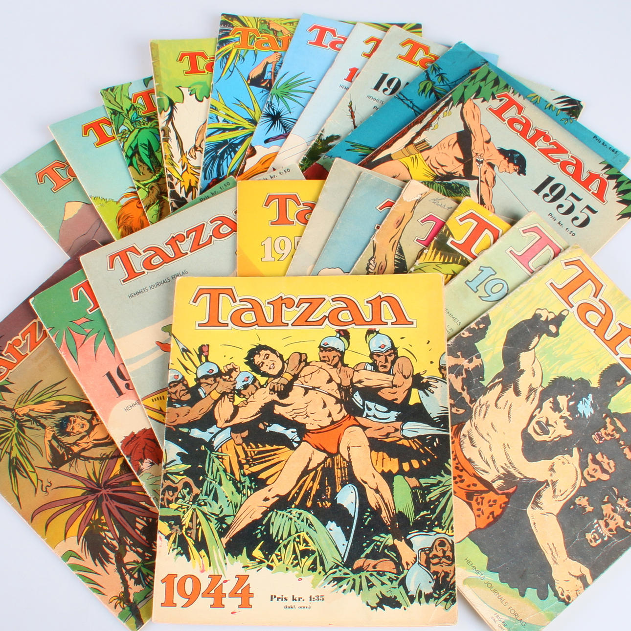 SERIETIDNINGAR, 21 st. Tarzan, Julalbum, Hemmets Journal 1944 - 1964.