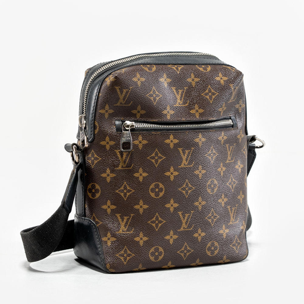 LOUIS VUITTON. Väska, "Torres PM Macassar Messenger", 2012.