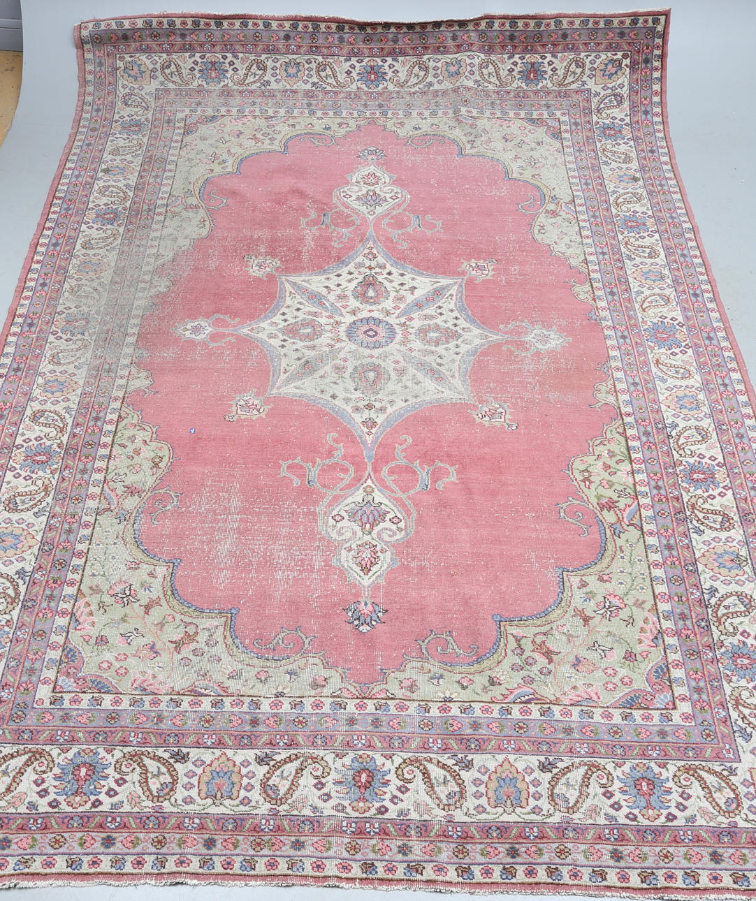 MATTA, orientalisk, ca 356 x 258 cm.