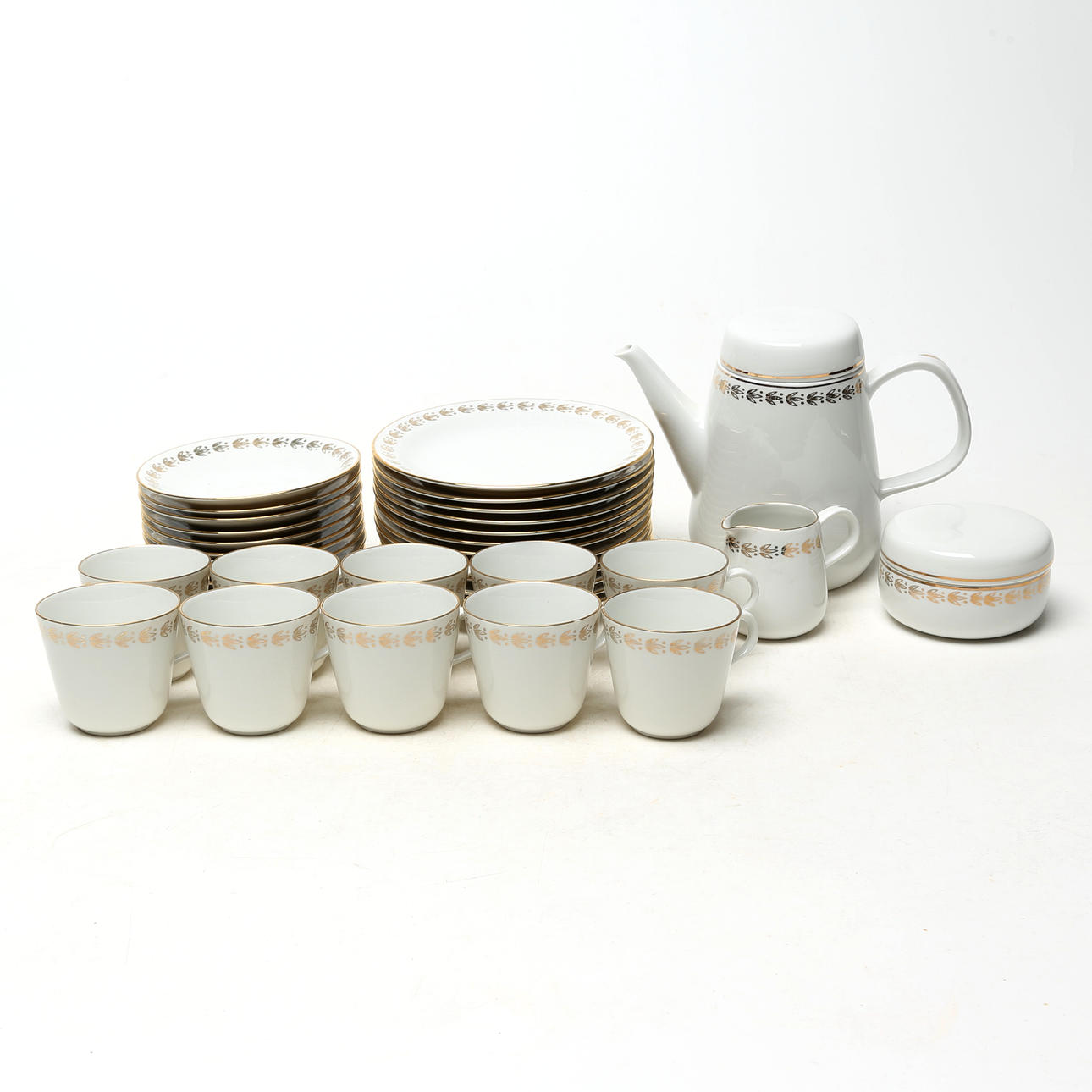 A 26-piece porcelain coffee set, Rörstrand.