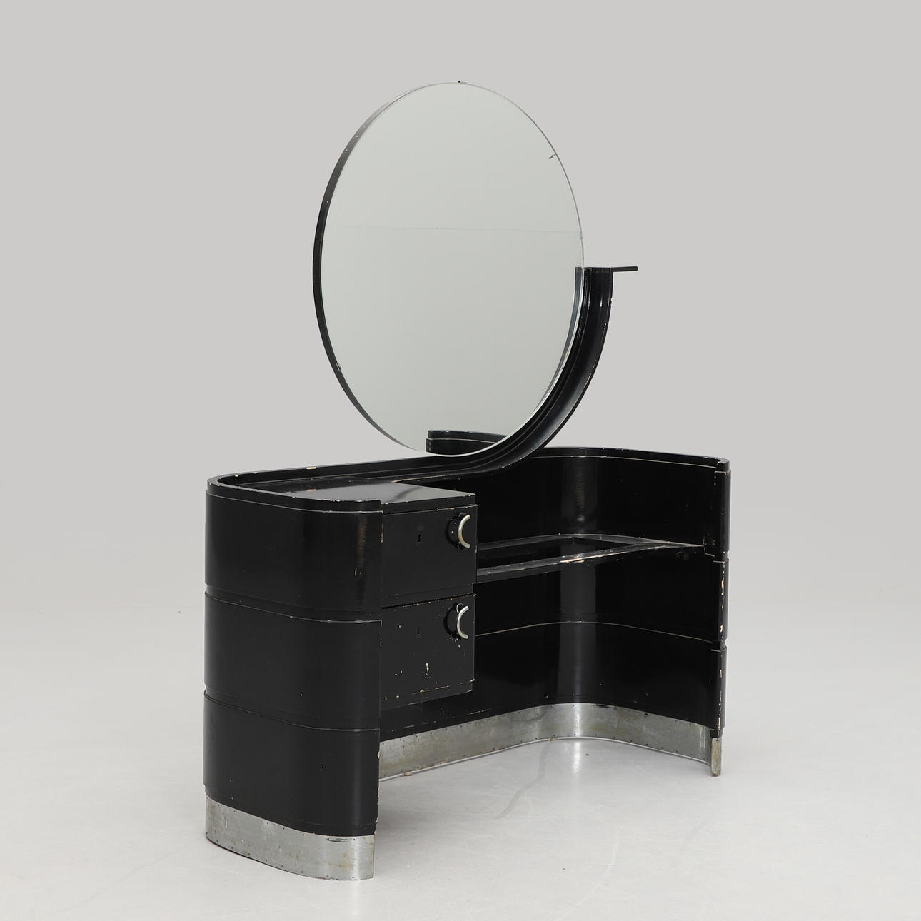 An Art Deco dressing table/dressing table, 1930s.