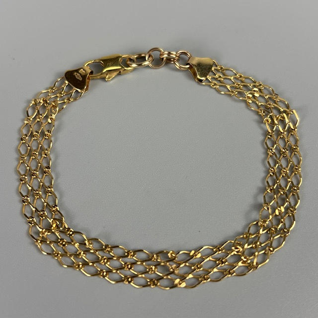 375 GOLD BRACELET.