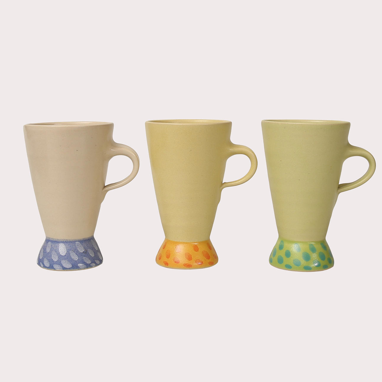 COFFEE CUPS ON FOOT, Paradisverkstan, 3 pieces.