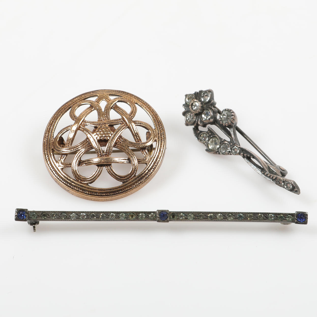 BROOCHES, 3 pieces, silver and bronze.