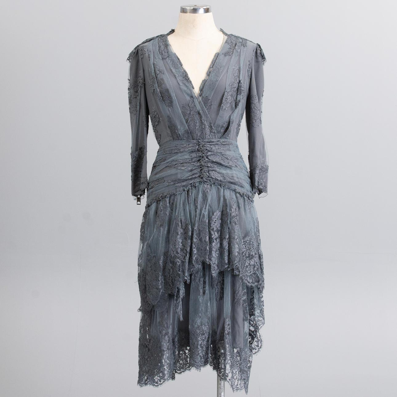 BURBERRY PRE-FALL 2010 dress.