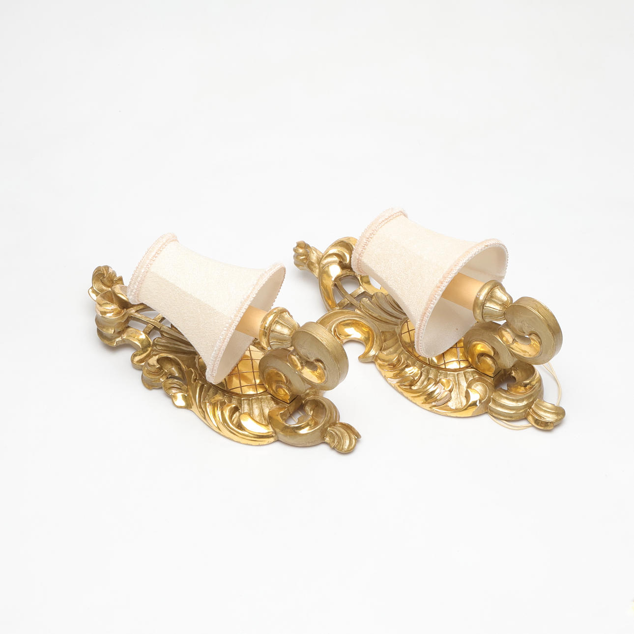 WALL LAMPS, 1 pair, rococo style.