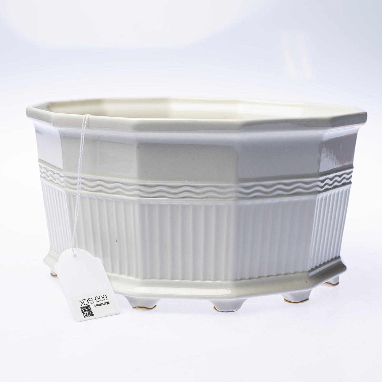 A “Waldemarsudde” porcelain outer lining, Prince Eugen, Gustavsberg.