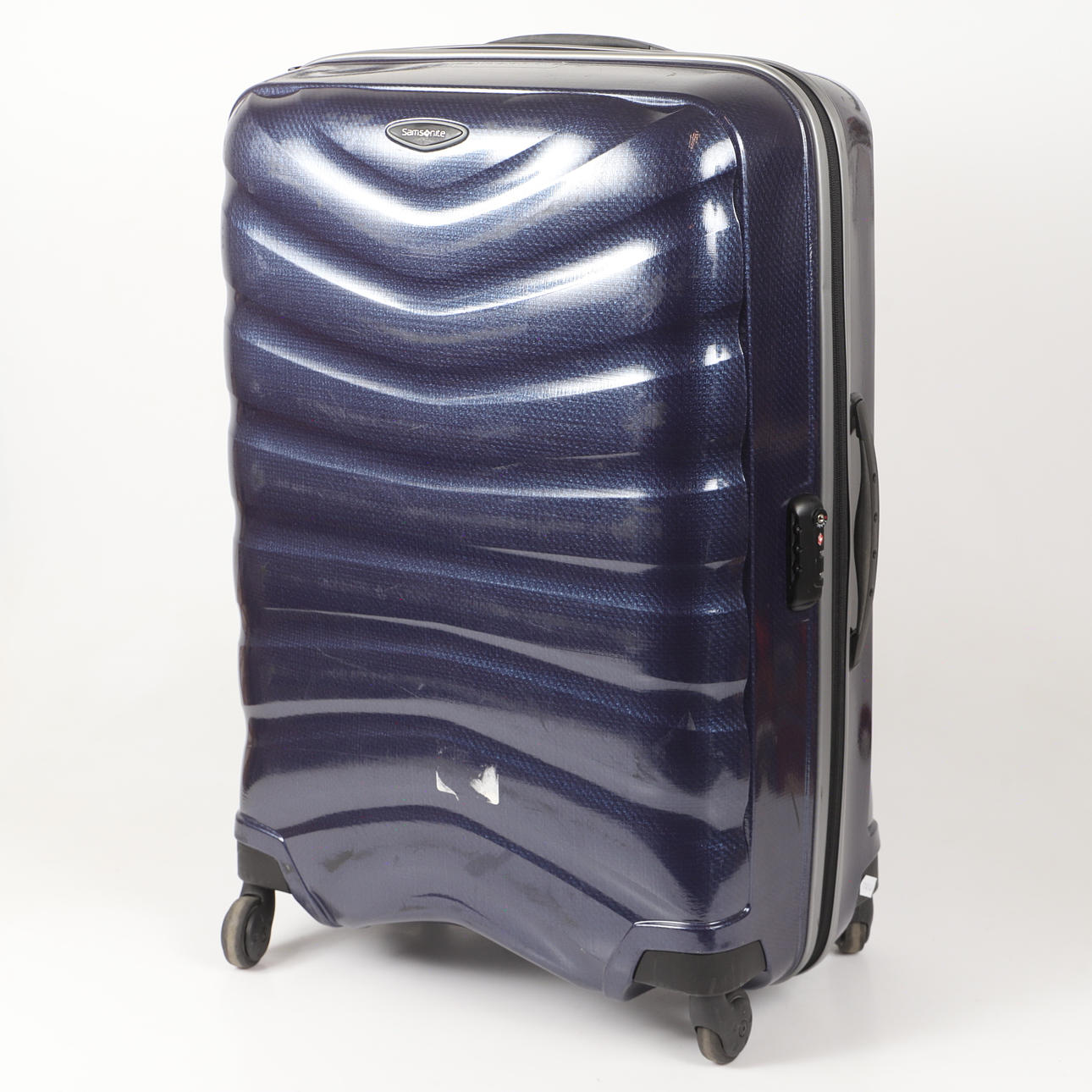 SUITCASE, “Spinner”, Samsonite.